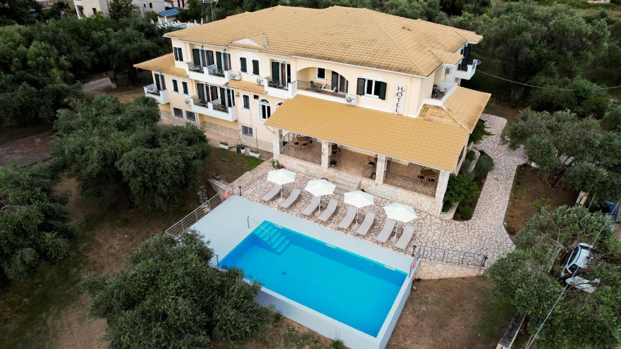 Chrisovalanto Hotel Sívota Zewnętrze zdjęcie