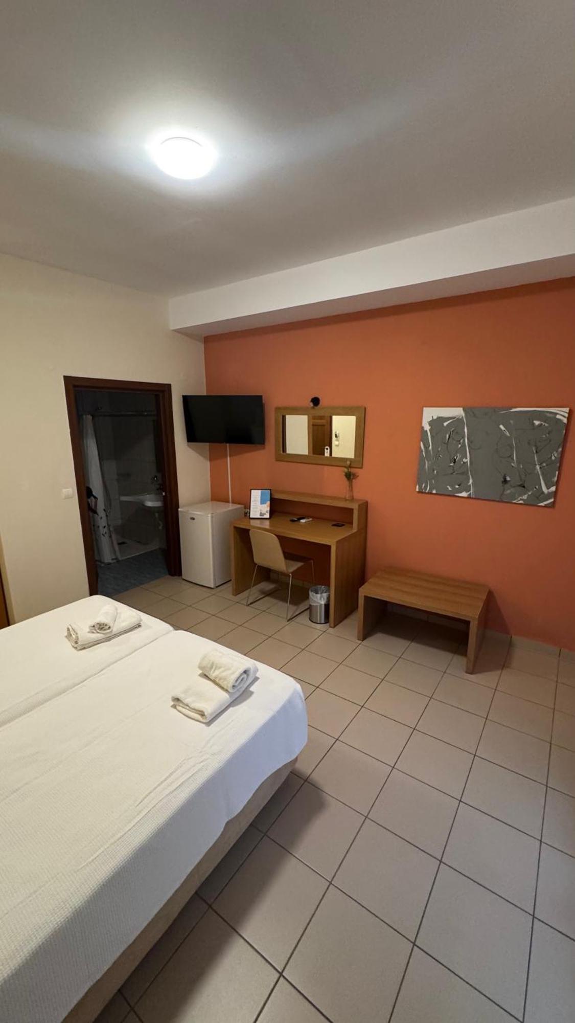 Chrisovalanto Hotel Sívota Pokój zdjęcie
